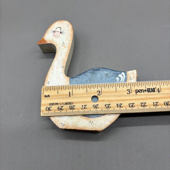 Vintage Wooden Geese Set of 4 Hand Painted Farmhouse Folk Art Mother w/ Babies - Picture 10 of 12